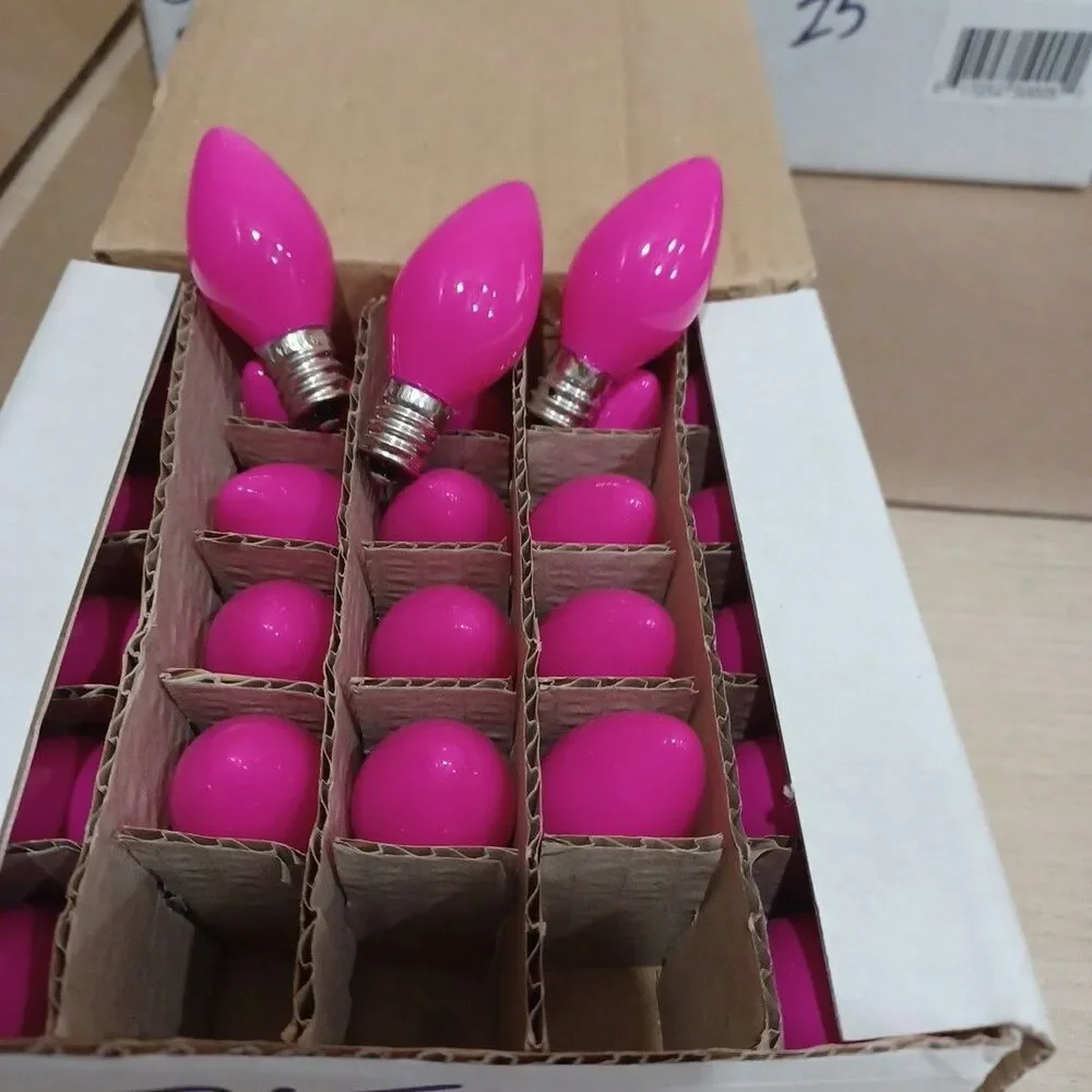 C7 5W Pink Box of 25 Replacement Bulbs Opaque  120v NOS Light Show Craft